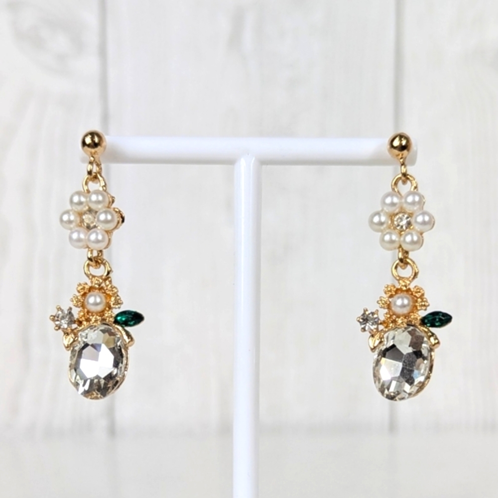 Earrings Dangle Studs with Rhinestones Faux Pearls Gold Tone New